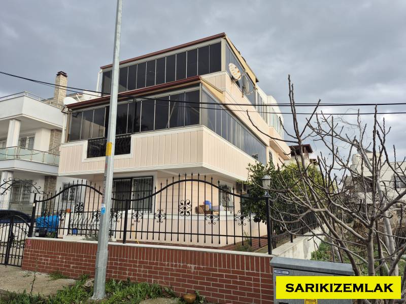 Edremit Akçay Mah`da4+1  Müstakil Ev.